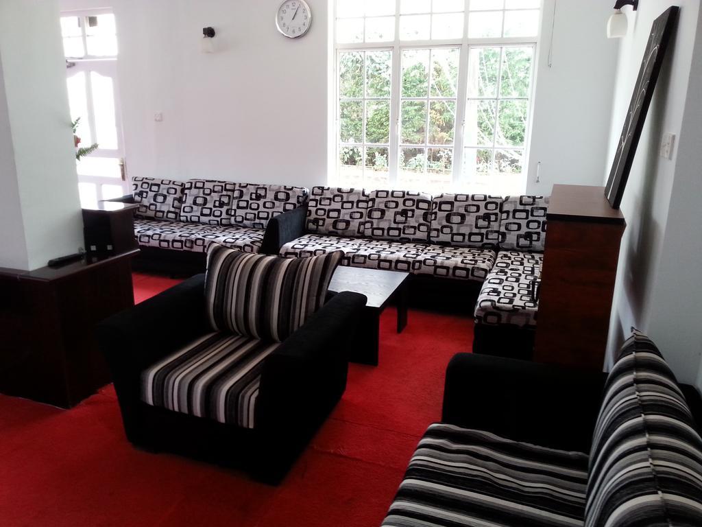 La Cottage Boutique Hotel & Restaurant Nuwara Eliya Bagian luar foto