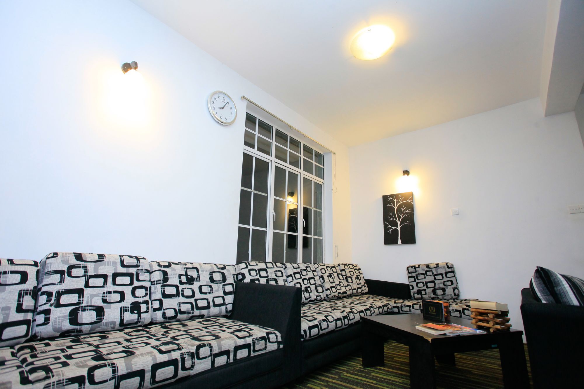 La Cottage Boutique Hotel & Restaurant Nuwara Eliya Bagian luar foto
