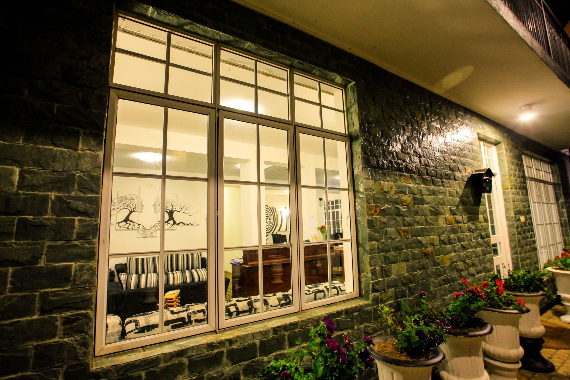 La Cottage Boutique Hotel & Restaurant Nuwara Eliya Bagian luar foto