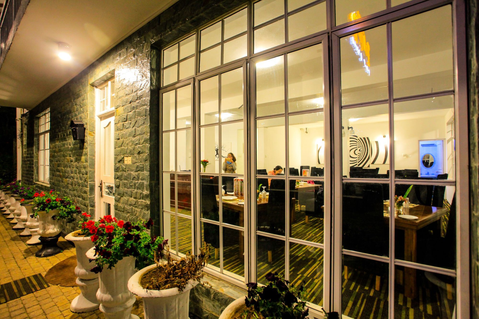 La Cottage Boutique Hotel & Restaurant Nuwara Eliya Bagian luar foto